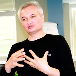 mihail-hlebnikov.jpg mihail-hlebnikov.jpg
